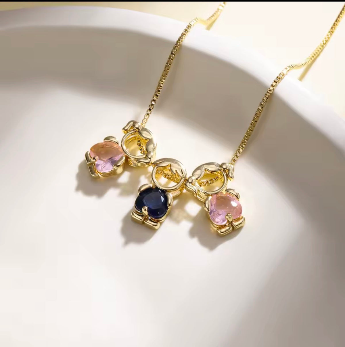 Personalized children's necklace