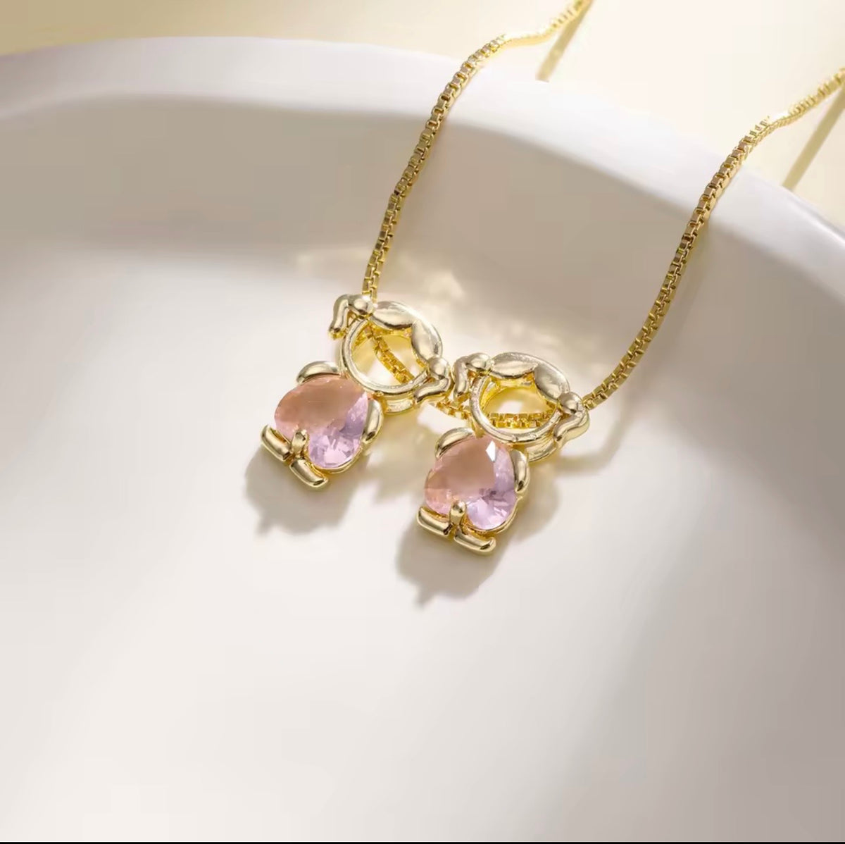 Personalized children's necklace